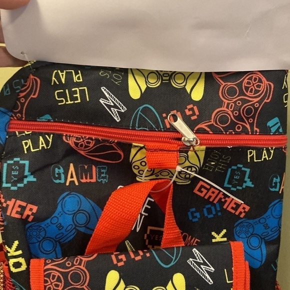 🎒GAMER BACKPACK W/ MATCHING LUNCH BAG. - Picture 6 of 13